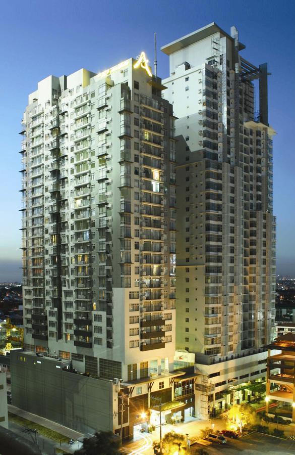 Antel Serenity Suites At Poblacion Makati Makati City Bagian luar foto