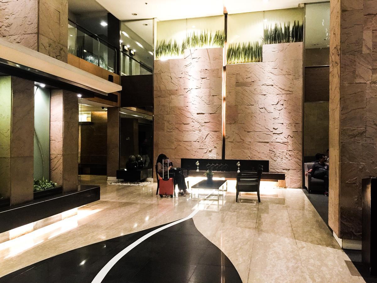 Antel Serenity Suites At Poblacion Makati Makati City Bagian luar foto