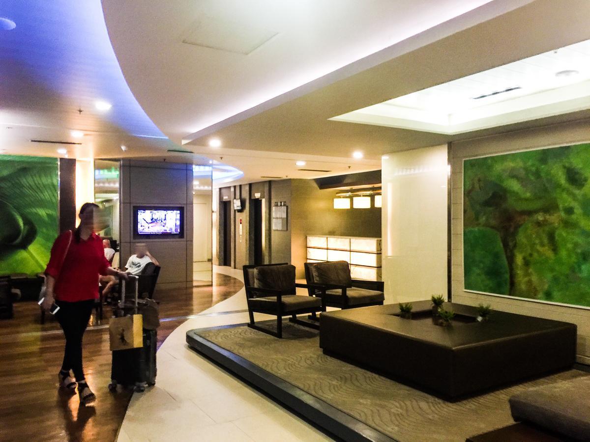 Antel Serenity Suites At Poblacion Makati Makati City Bagian luar foto